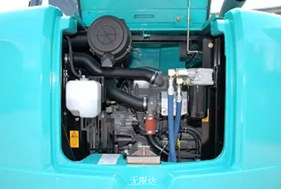 鉆機(jī)啟動方法不當(dāng).jpg