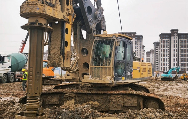 新客戶何以如此信任徐工旋挖鉆機(jī)？.jpg